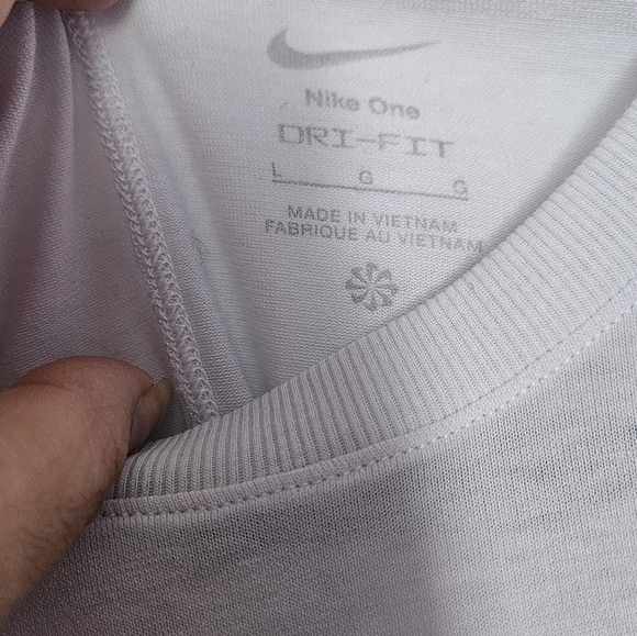Nike White Tee with Black Logo - Picture 4 of 5